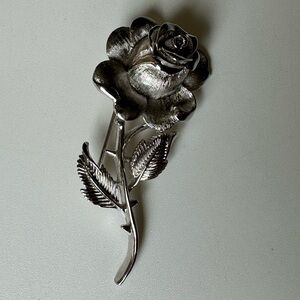 VTG Crown Trifari Rose Pin Brooch